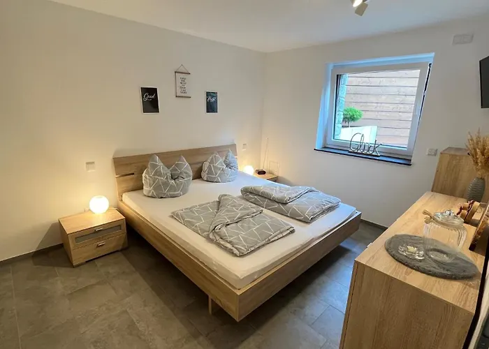 Eifel-home Jakobs * Μονσάου